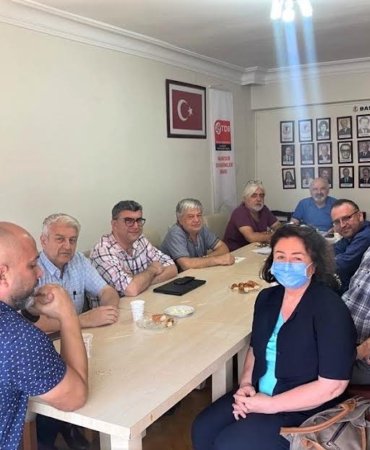 AKOB BİLEŞENLERİNDEN DR.NECDET UÇAN'A GEÇMİŞ OLSUN ZİYARETİ