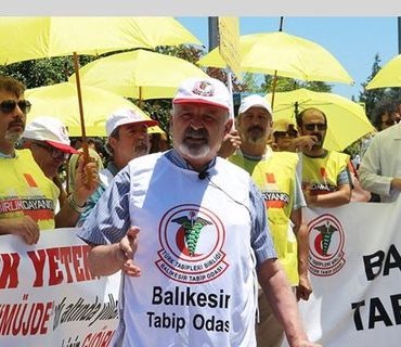 TABİP ODASI BAŞKANI UÇAN'A SÖZLÜ SALDIRI