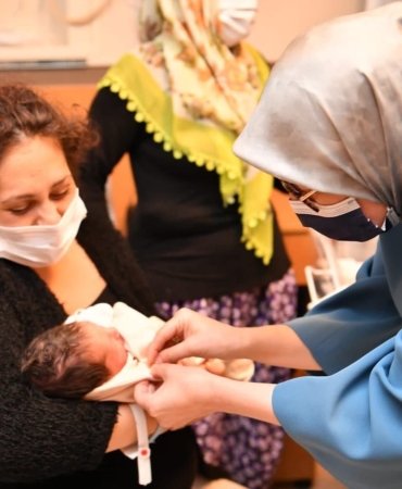 2aaa9adc-fe80-418b-b7e9-94b2d129102f