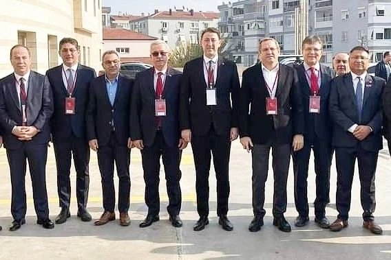 CHP'NİN BELEDİYE BAŞKANLARI ROMAN BULUŞMASINDA
