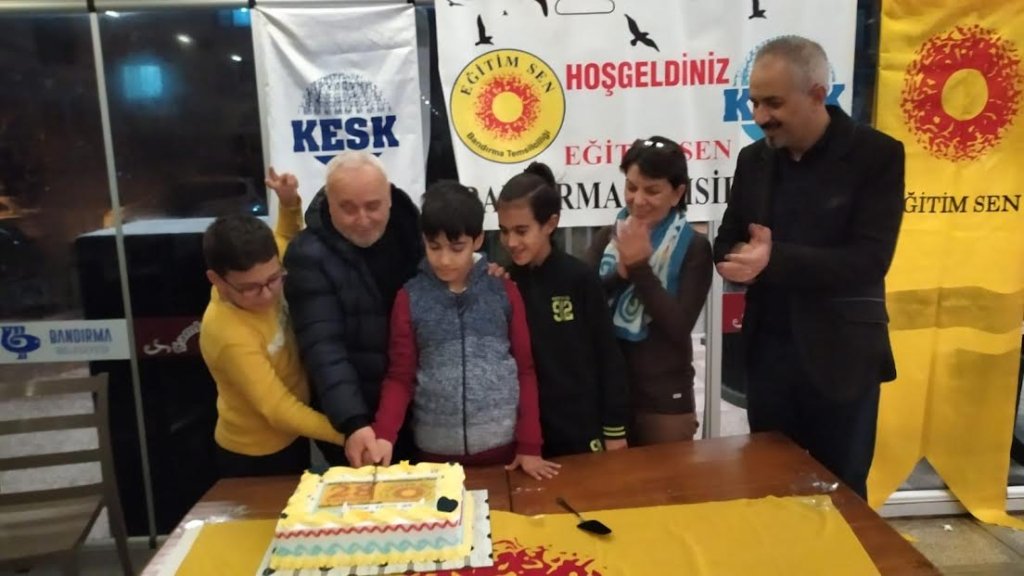 EĞİTİM-SEN 28 YAŞINDA!