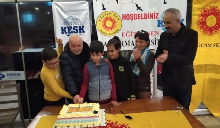 EĞİTİM-SEN 28 YAŞINDA!