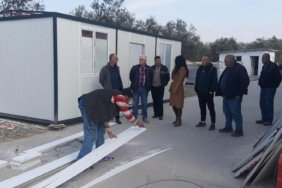 BURHANİYE BELEDİYESİ'NDEN AFET BÖLGESİNE KONTEYNER EV DESTEĞİ