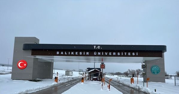 BAÜN'DE KAMPÜS GİRİŞ KAPILARINA“Kuvayi Milliye” ve “Karesi Bilgelik” ADLARI VERİLDİ