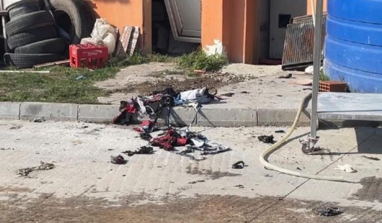 susurluk_ta_kokorec_uretim_tesisinde_patlama_15629676_amp