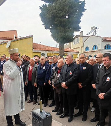 YARGITAY ONURSAL BAŞKANI CUMHURİYET BAŞSAVCISI KANADOĞLU'NUN CENAZESİ AYVALIK'TA DEFNEDİLDİ