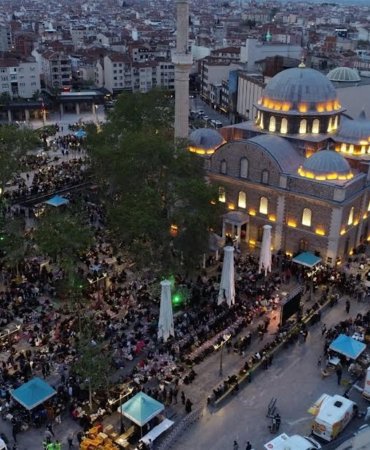 BALIKESİR, YERYÜZÜ SOFRALARINDA BULUŞTU