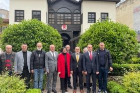 AK PARTİ KURMAYLARI GAZETECİLER CEMİYETİ'NDE