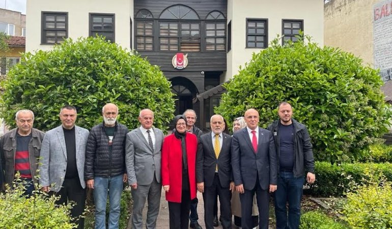 AK PARTİ KURMAYLARI GAZETECİLER CEMİYETİ'NDE