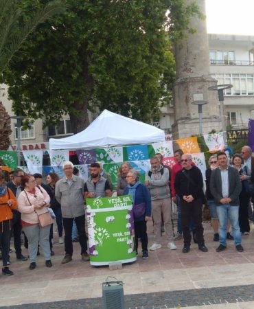 YEŞİL SOL PARTİ STANDINA SALDIRI