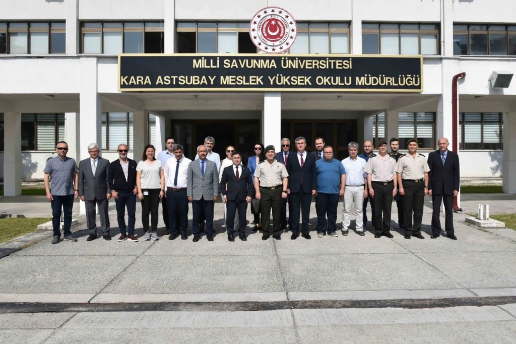 BALIKESİR ÜNİVERSİTESİ ve MSÜ KARA ASTSUBAY MYO ARASINDA İŞ BİRLİĞİ ADIMLARI