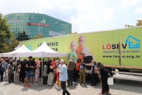 LÖSEV “İyilik Tırı” EDREMİT'TE