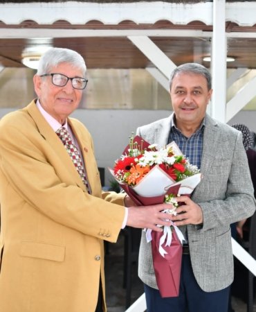 VALİ ŞILDAK BABALAR GÜNÜNÜ KUTLADI