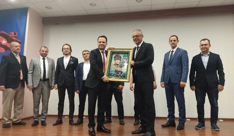 ÖZGÜR DEMİRTAŞ'TAN EKONOMİ KONFERANSI