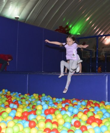 KARNEYİ ALAN SOLUĞU ÇOCUK KÖYÜ'NDE ALDI