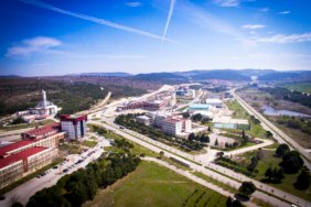 ULUSLARARASI ÖĞRENCİLERDEN BAÜN'E BAŞVURU REKORU