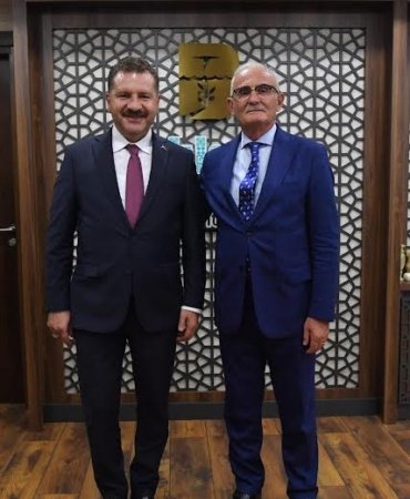 YÜCEL YILMAZ’LA HİZMETLERE DEVAM