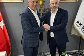 AK PARTİ KARESİ'DE HAKAN AKA BAYRAĞI DEVRALDI