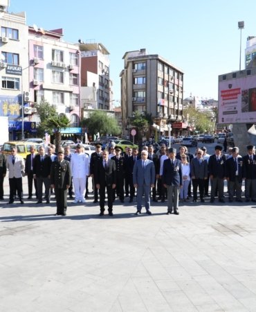 GAZİLER GÜNÜ CUMHURİYET MEYDANI’NDA KUTLANDI