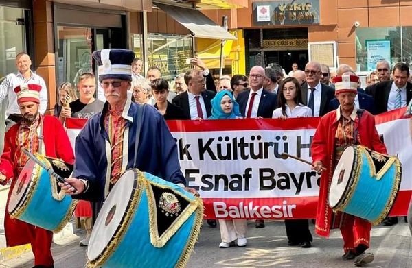 BALIKESİR ESNAF TEŞKİLATI AHİLİK HAFTASI'NI KUTLADI