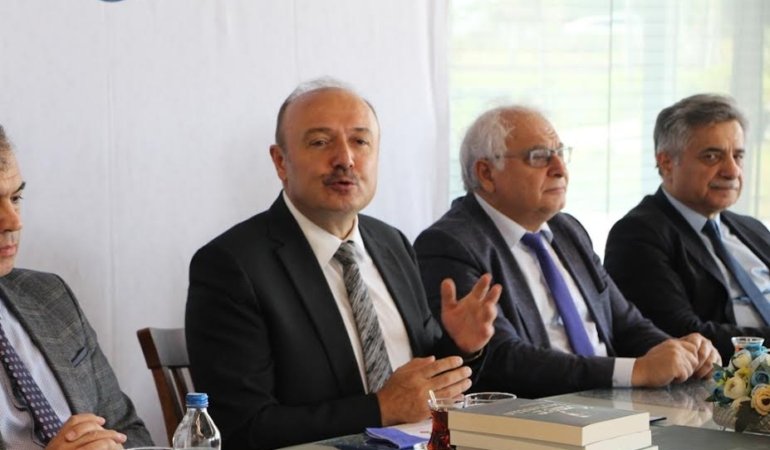 Rektör Özdemir, 2015-2023 arasını değerlendirdi