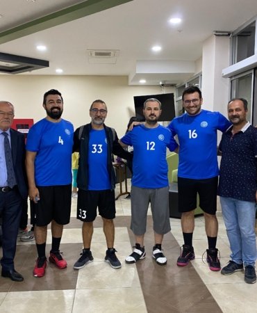 Balıkesir Üniversitesi'nden Cumhuriyetimizin 100. Yılında Kamu Spor Oyunlarında Önemli Başarı