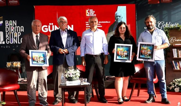 GAZETECİ VE TARİHÇİLERİ BULUŞTURAN SÖYLEŞİ