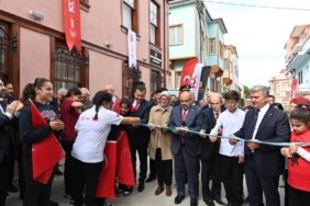 Kuvayi-Milliye-Kutuphanesi-Aydin-Ayhan-Kitapligi-acildi1-1024x683