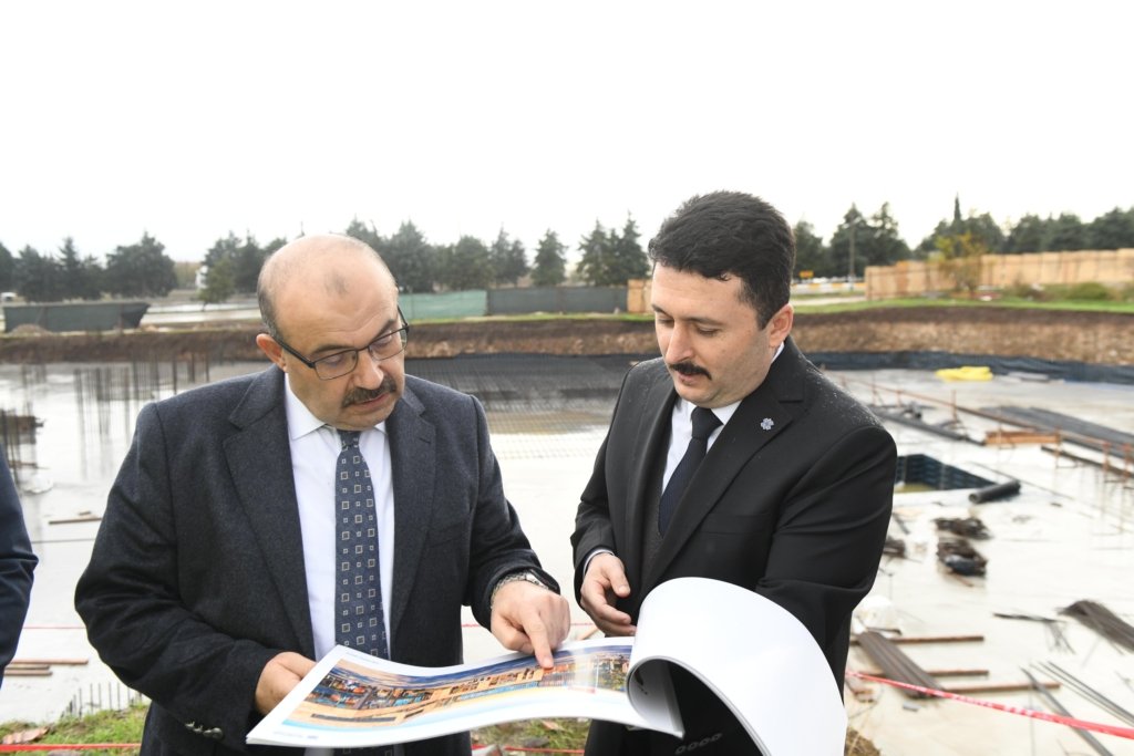 ALTIEYLÜL’ÜN VİZYON PROJELERİ VALİ USTAOĞLU’NDAN TAM NOT ALDI