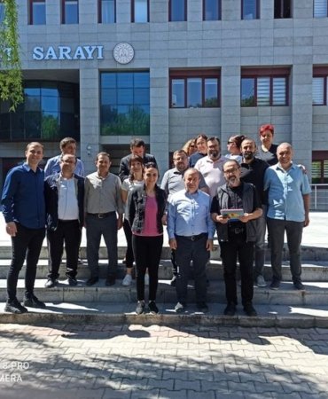 MÜLAKAT EMEK HIRSIZLIĞIDIR! MÜLAKAT DEĞİL LİYAKAT İSTİYORUZ!