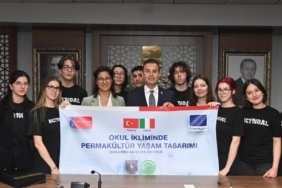 AKIN'DAN GENÇLERE TAM DESTEK