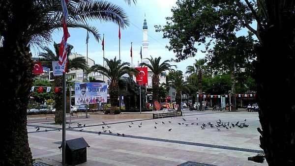 ALTINOLUK MEYDANI CANLANIYOR