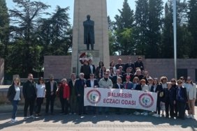 ''ECZACI VARSA HAYAT VAR''