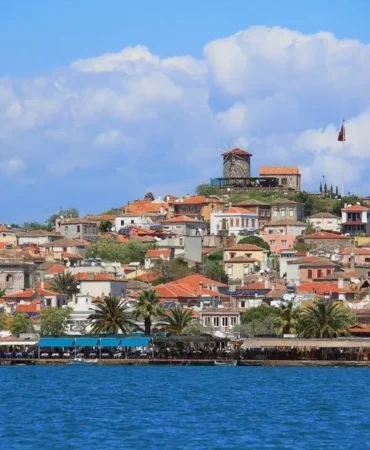 TORUNLARIMIZIN EMANETİ TEHLİKE ALTINDA