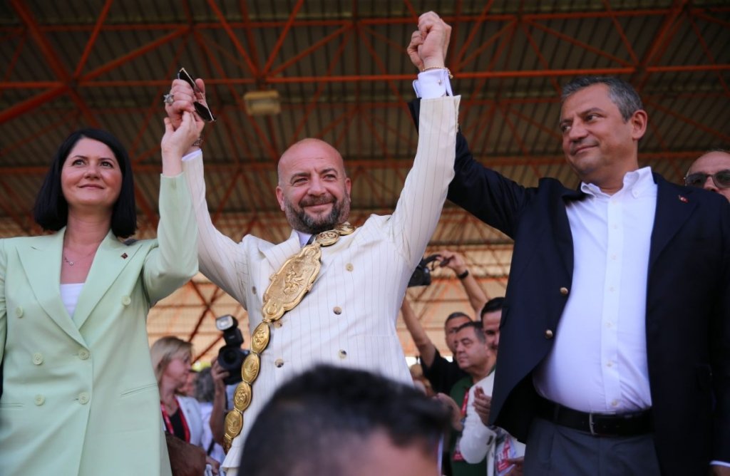 Kırkpınar Güreş Ağalığı’nı 34 milyon 571 bin 952 lirayla iş insanı Ufuk Özünlü kazandı