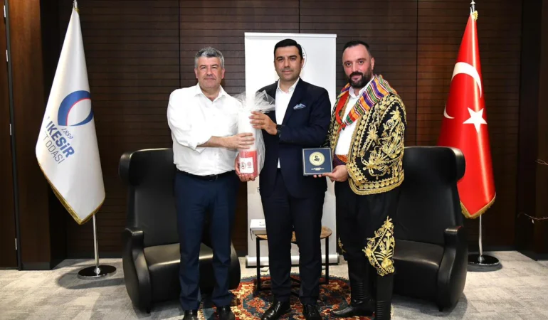 Kurtdere Güreşleri’nin yağ sponsorluğunu Kula Yağ üstlendi