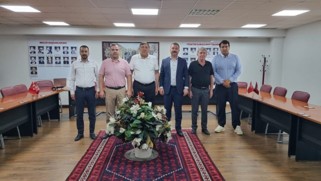 MHP Milletvekili Ekrem Gökay Yüksel’den Ticaret Borsası’na ziyaret