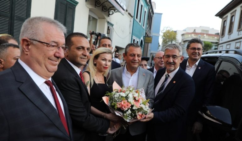 CHP GENEL BAŞKANI ÖZGÜR ÖZEL EDREMİT'TE