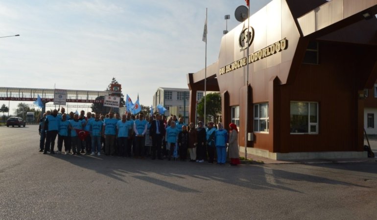 Tes-İş’te sabah eylemi: “Taşeronluk sona erinceye kadar mücadeleye devam”