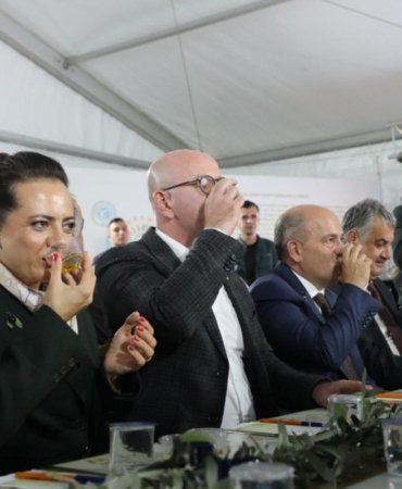 Edremit Zeytinyağı Tadım Festivali başladı