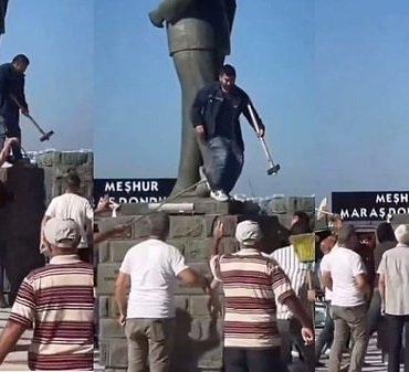 Ayvalık’ta Atatürk Heykeline balyozlu saldırı!