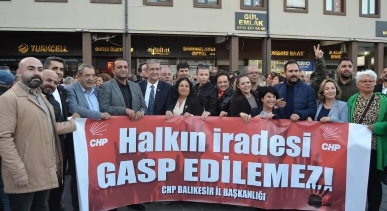 CESARETLE ADALET MÜCADELESİNE DEVAM EDECEĞİZ