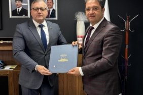 81c6edae_d5f2_4f4c_8f73_7063547e5c1b_833x1024