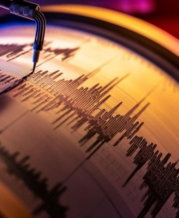 Ege Denizi’nde 4.7 büyüklüğünde deprem meydana geldi!