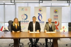 gjlmt5swoaawfes_1200x800