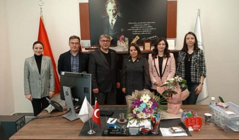 İletişim Fakültesi’nde devir teslim töreni