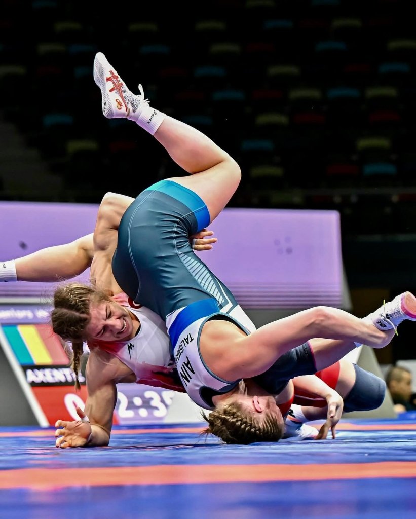 Yasemin Adar Yiğit Avrupa Güreş Şampiyonası’nda Finalde!