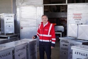 Ayvalık Belediyesi’nden Örnek Proje: Çöp Konteynerlerini Kendi Üretiyor!