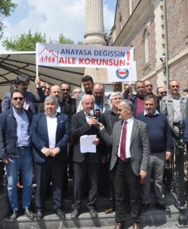 STÖ’lerden Altıeylül’ün Direk Dansı gösterisine ortak tepki