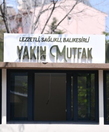 “Yakın Mutfak” Balıkesir’de Sofraları Isıtıyor: 3 Çeşit Yemek 30 TL!